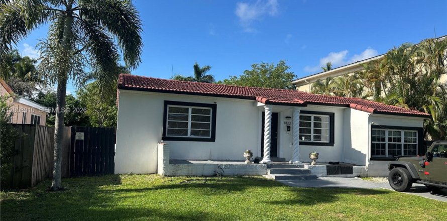 Villa ou maison à Hollywood, Floride 4 chambres, 162.21 m2 № 2072083