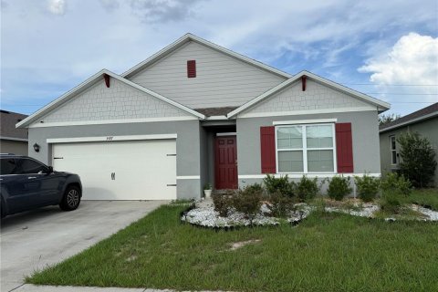 Villa ou maison à Haines City, Floride 4 chambres, 169.83 m2 № 2337488