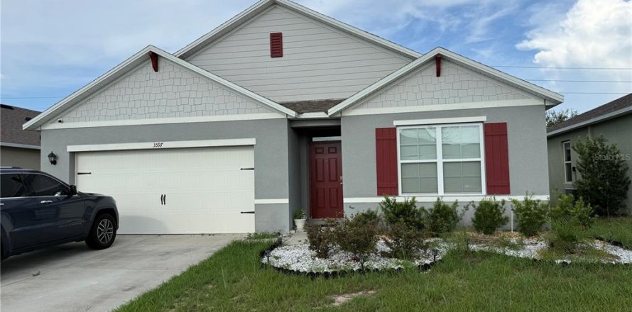 Villa ou maison à Haines City, Floride 4 chambres, 169.83 m2 № 2337488