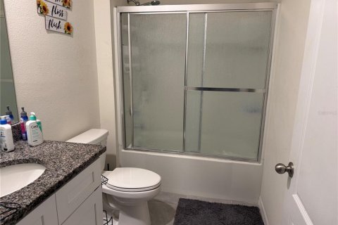 Villa ou maison à vendre à Haines City, Floride: 4 chambres, 169.83 m2 № 2337488 - photo 8