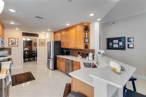 Condo in Orlando, Florida, 3 bedrooms  № 1684871 - photo 6