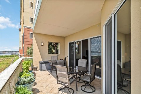 Condo in Orlando, Florida, 3 bedrooms  № 1684871 - photo 16