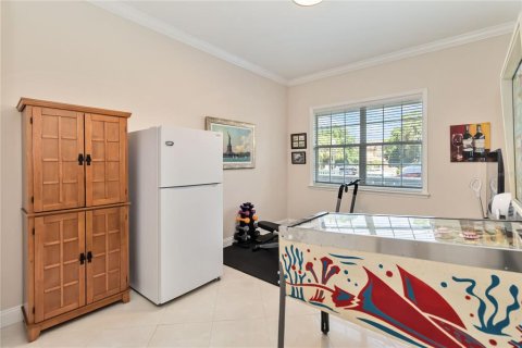 Condo in Orlando, Florida, 3 bedrooms  № 1684871 - photo 13