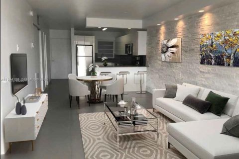 Кондоминиум с 2 спальнями в Майами-Бич, Флорида № 2000898