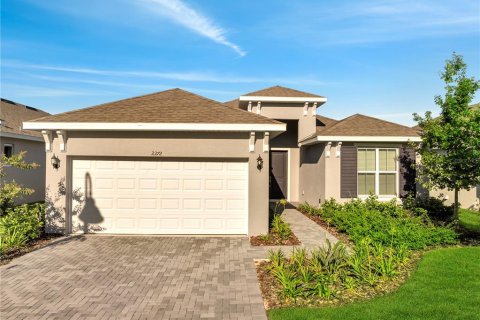House in Mount Dora, Florida 3 bedrooms, 142.88 sq.m. № 2342295