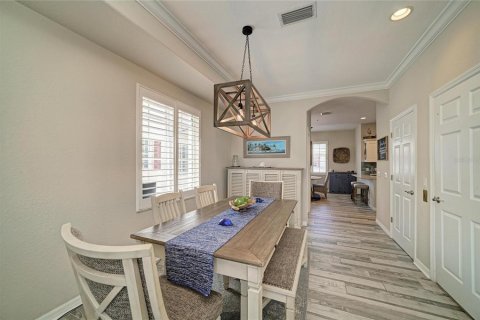 Townhouse in Palmetto, Florida 4 bedrooms, 241.92 sq.m. № 2197034 - photo 29