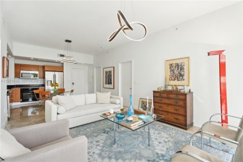 Copropriété à louer à Miami, Floride: 2 chambres, 94.48 m2 № 1987490 - photo 2