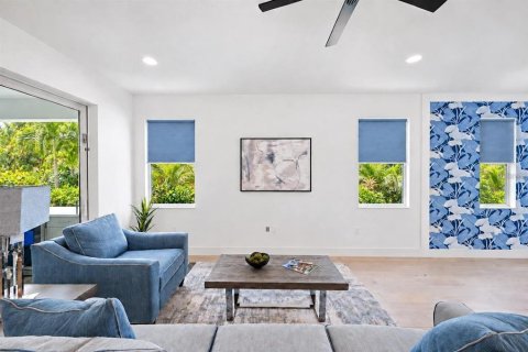 Villa ou maison à vendre à Sarasota, Floride: 5 chambres, 281.68 m2 № 2432629 - photo 23
