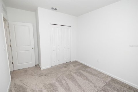 House in Davenport, Florida 3 bedrooms, 136.57 sq.m. № 2156564 - photo 13