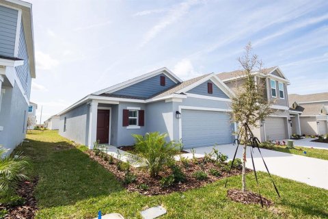 House in Davenport, Florida 3 bedrooms, 136.57 sq.m. № 2156564 - photo 2