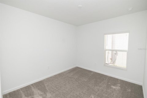 House in Davenport, Florida 3 bedrooms, 136.57 sq.m. № 2156564 - photo 12