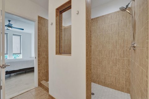 Touwnhouse à vendre à Fort Lauderdale, Floride: 3 chambres, 163.69 m2 № 2262738 - photo 28