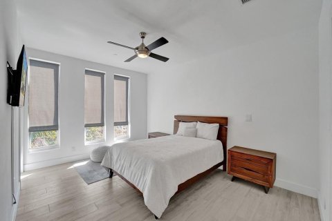 Touwnhouse à vendre à Fort Lauderdale, Floride: 3 chambres, 163.69 m2 № 2262738 - photo 23