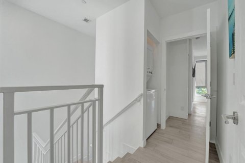 Touwnhouse à vendre à Fort Lauderdale, Floride: 3 chambres, 163.69 m2 № 2262738 - photo 19