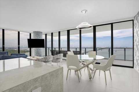 Copropriété à vendre à Miami, Floride: 3 chambres, 151.8 m2 № 1958308 - photo 10