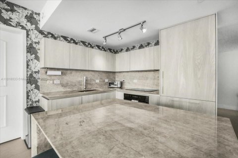 Copropriété à vendre à Miami, Floride: 3 chambres, 151.8 m2 № 1958308 - photo 16