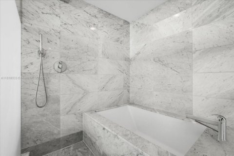 Copropriété à vendre à Miami, Floride: 3 chambres, 151.8 m2 № 1958308 - photo 22