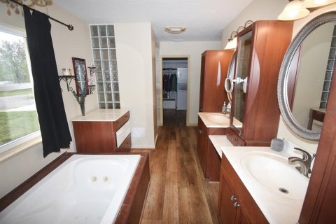 Casa en venta en Myakka City, Florida, 3 dormitorios, 176.7 m2 № 1736645 - foto 24