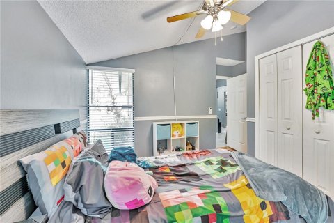 Townhouse in Altamonte Springs, Florida 3 bedrooms, 147.71 sq.m. № 2117361 - photo 11