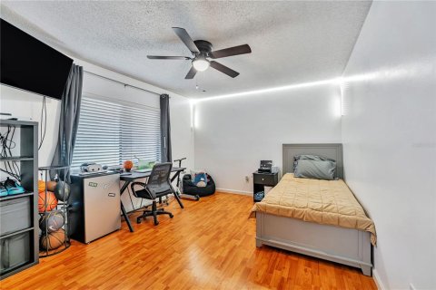 Townhouse in Altamonte Springs, Florida 3 bedrooms, 147.71 sq.m. № 2117361 - photo 8