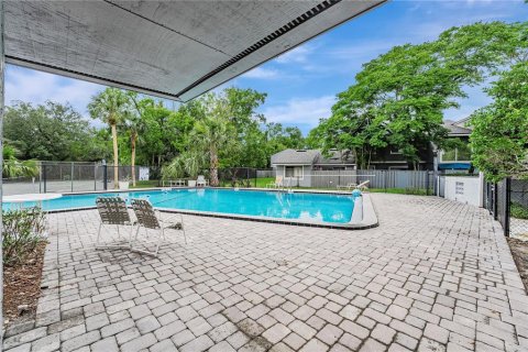 Townhouse in Altamonte Springs, Florida 3 bedrooms, 147.71 sq.m. № 2117361 - photo 18