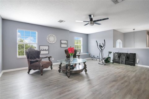House in Orlando, Florida 5 bedrooms, 319.49 sq.m. № 1817809 - photo 15