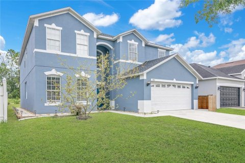House in Orlando, Florida 5 bedrooms, 319.49 sq.m. № 1817809 - photo 2