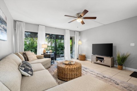 Condo in Sarasota, Florida, 2 bedrooms  № 1719701 - photo 27