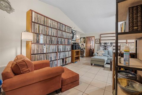 House in Palm Coast, Florida 3 bedrooms, 153.75 sq.m. № 1734011 - photo 6