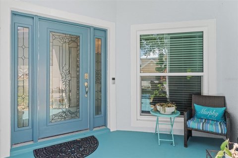 House in Merrit Island, Florida 4 bedrooms, 220.55 sq.m. № 1750030 - photo 7