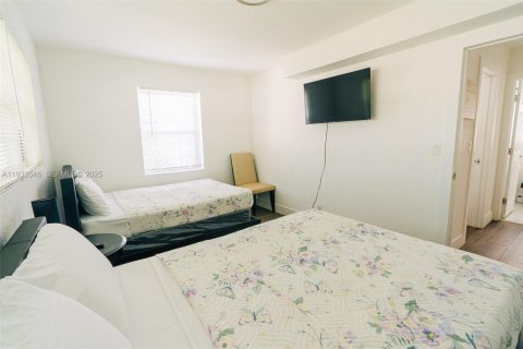 Villa ou maison à vendre à Miami, Floride: 3 chambres, 98.94 m2 № 1991134 - photo 16