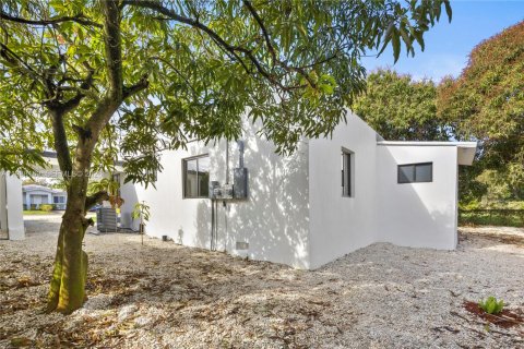 Купить коммерческую недвижимость в Майами, Флорида 148.74м2, № 2050310 - фото 6