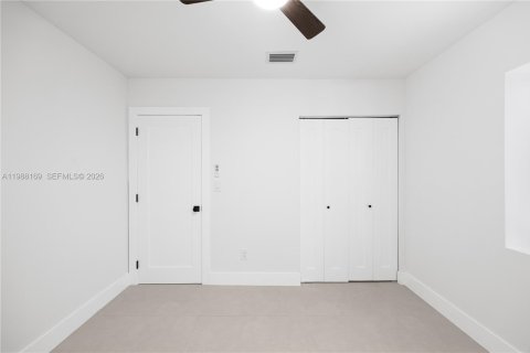 Купить коммерческую недвижимость в Майами, Флорида 148.74м2, № 2050310 - фото 23