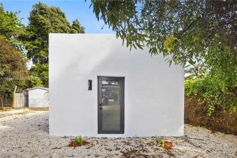 Купить коммерческую недвижимость в Майами, Флорида 148.74м2, № 2050310 - фото 7