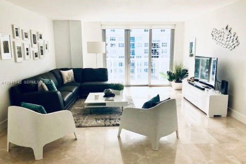 Copropriété à vendre à Miami Beach, Floride: 2 chambres, 122.63 m2 № 2185261 - photo 3