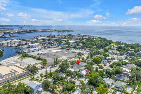 Casa en alquiler en Saint Petersburg, Florida, 3 dormitorios, 136.38 m2 № 1819125 - foto 22