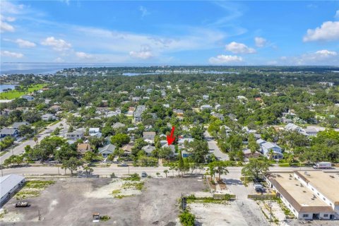 Casa en alquiler en Saint Petersburg, Florida, 3 dormitorios, 136.38 m2 № 1819125 - foto 18