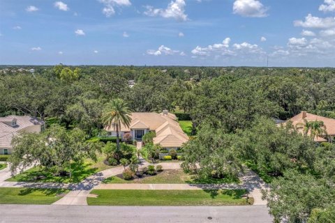 House in Sarasota, Florida 4 bedrooms, 329.43 sq.m. № 1760596 - photo 1