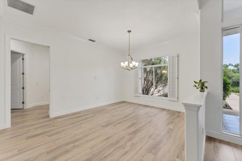 House in Sarasota, Florida 4 bedrooms, 329.43 sq.m. № 1760596 - photo 10