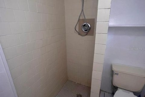 Immobilier commercial à vendre à Tampa, Floride: 4 chambres, 117.8 m2 № 1813412 - photo 27