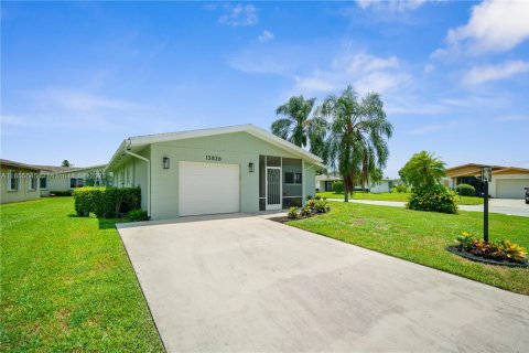 House in Delray Beach, Florida 2 bedrooms, 141.86 sq.m. № 1892195 - photo 5