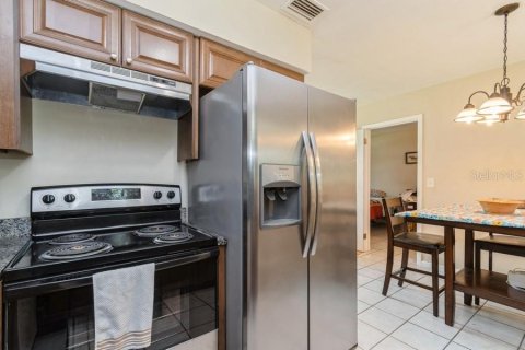 House in Gainesville, Florida 3 bedrooms, 95.88 sq.m. № 1876823 - photo 7