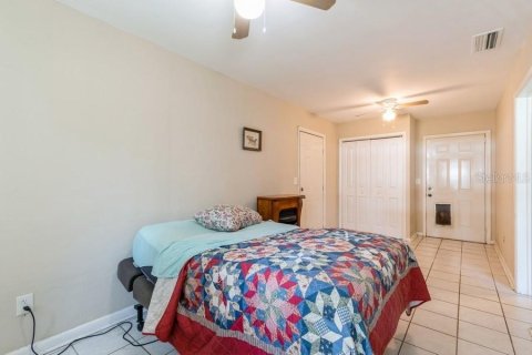 House in Gainesville, Florida 3 bedrooms, 95.88 sq.m. № 1876823 - photo 18