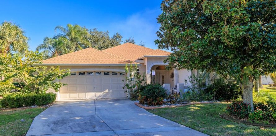 Casa en The Villages, Florida 4 dormitorios, 218.32 m2 № 1566814