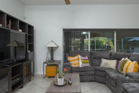 Casa en venta en The Villages, Florida, 4 dormitorios, 218.32 m2 № 1566814 - foto 9