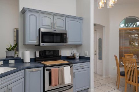 Casa en venta en The Villages, Florida, 4 dormitorios, 218.32 m2 № 1566814 - foto 14