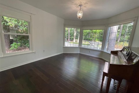 Villa ou maison à louer à Gainesville, Floride: 3 chambres, 186.73 m2 № 2425753 - photo 8
