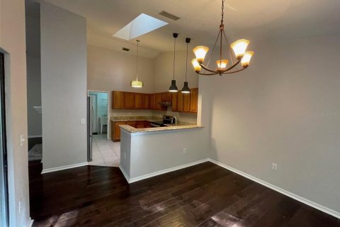 Villa ou maison à louer à Gainesville, Floride: 3 chambres, 186.73 m2 № 2425753 - photo 6