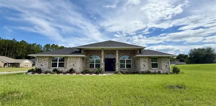 House in Lake City, Florida 4 bedrooms, 201.69 sq.m. № 1911615