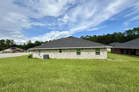 House in Lake City, Florida 4 bedrooms, 201.69 sq.m. № 1911615 - photo 7